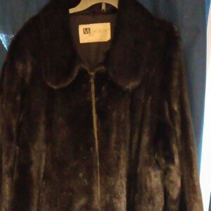Womens Muscalus Mink Fur Jacket
